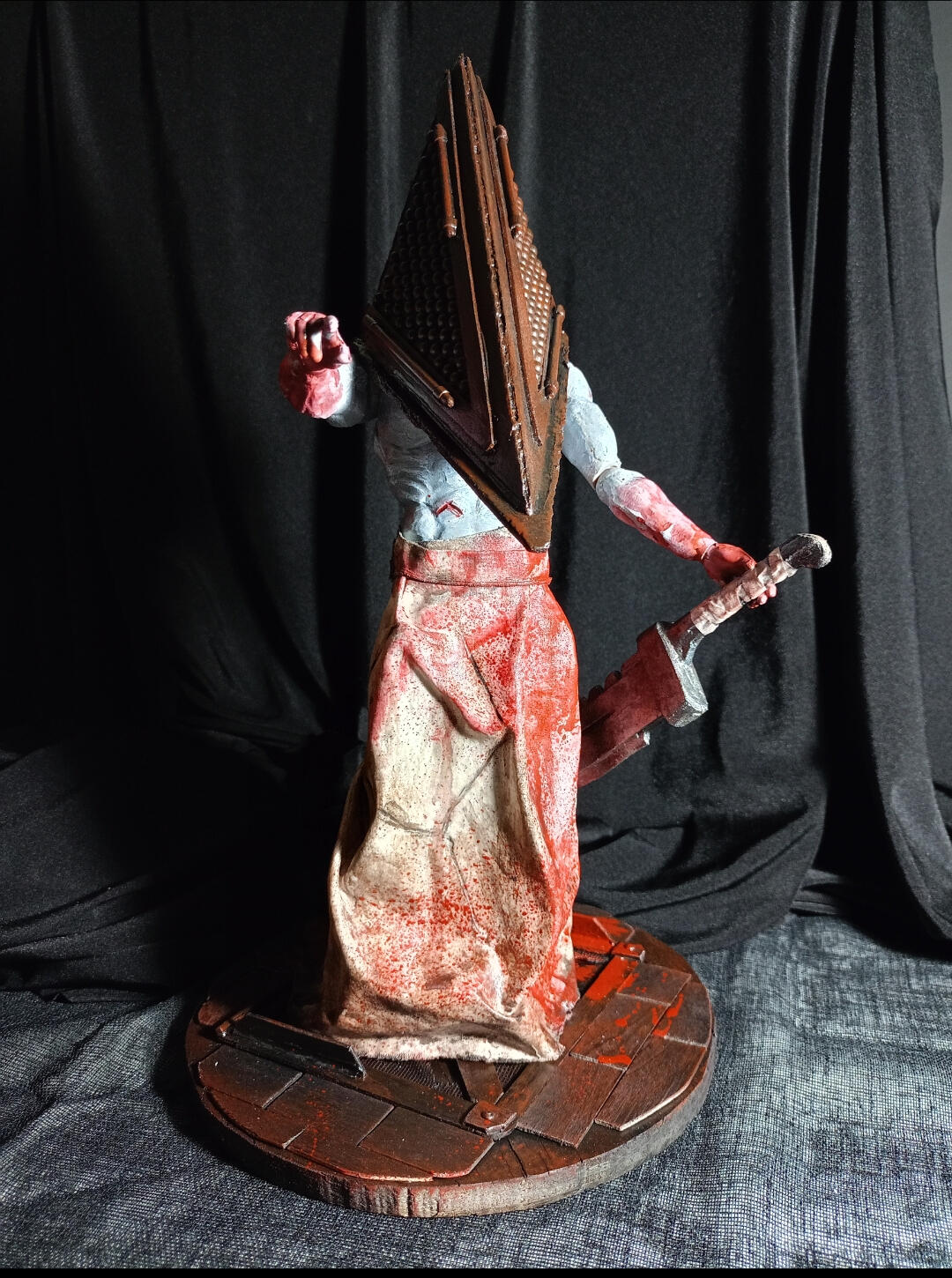 Silent Hill Pyramid Head statue | collector's item